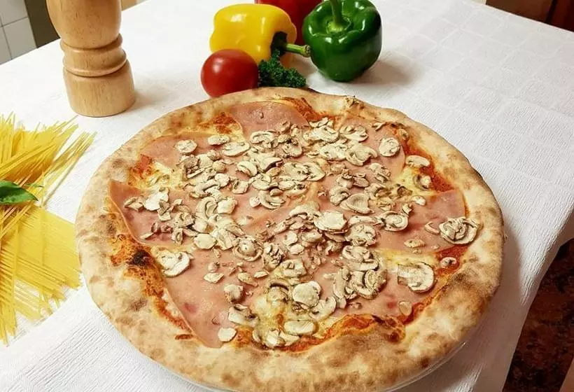 ホテル Tre Soli Appartements Restaurant