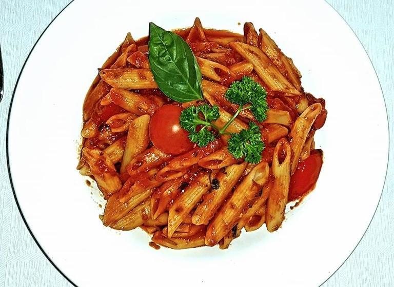 فندق Tre Soli Appartements Restaurant