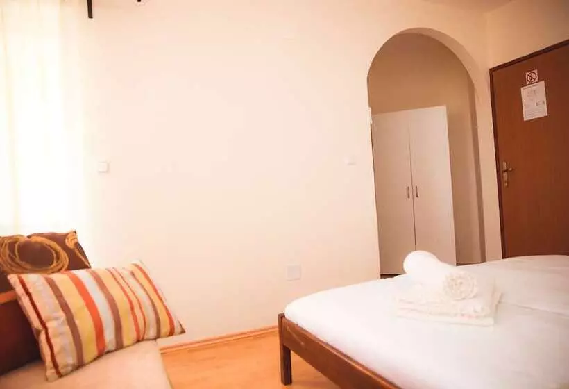 Hotelli Villa Gauss
