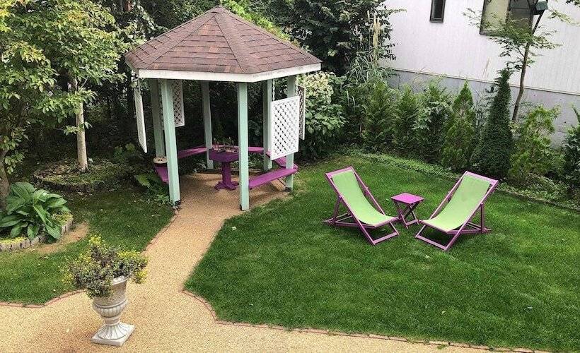 בית מלון כפרי Wellies