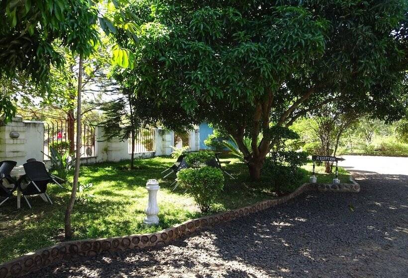 هتل White Rose Lodge