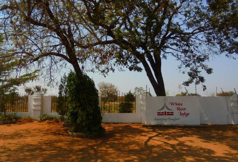 هتل White Rose Lodge