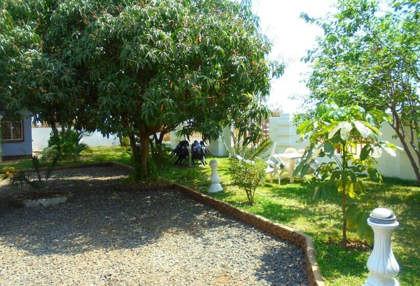 هتل White Rose Lodge