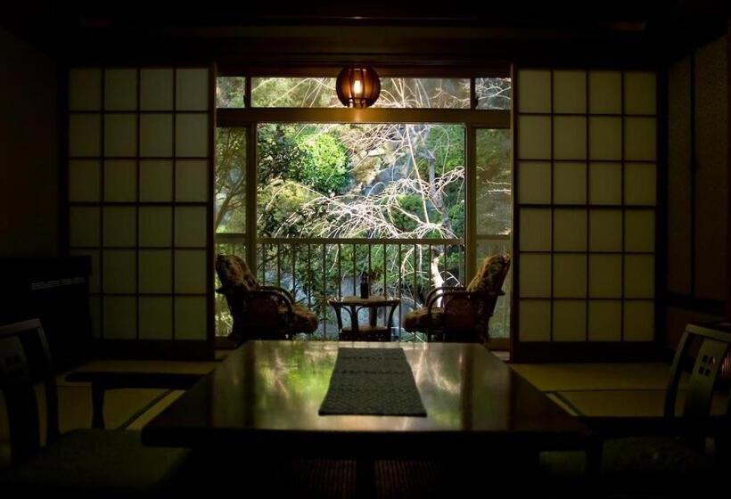 Yugawara Onsen Ryokan Uohan