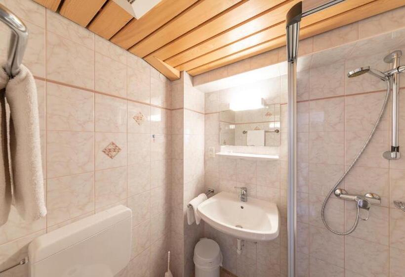 住宿加早餐 Alpenhof