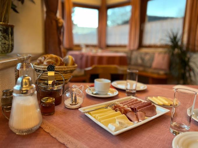 Bed and Breakfast Kreuzhof Seefeld