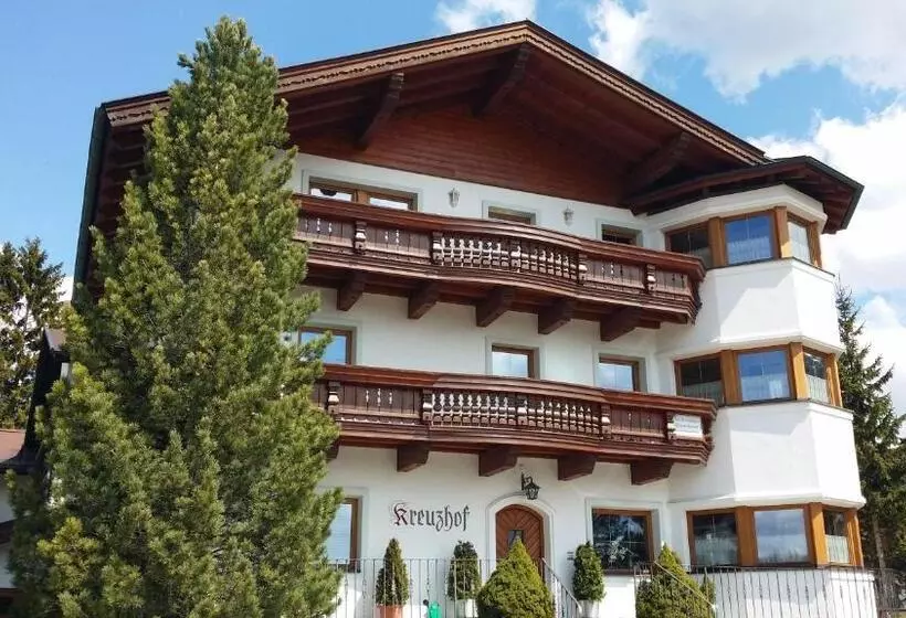 ベッドアンドブレックファースト Kreuzhof Seefeld