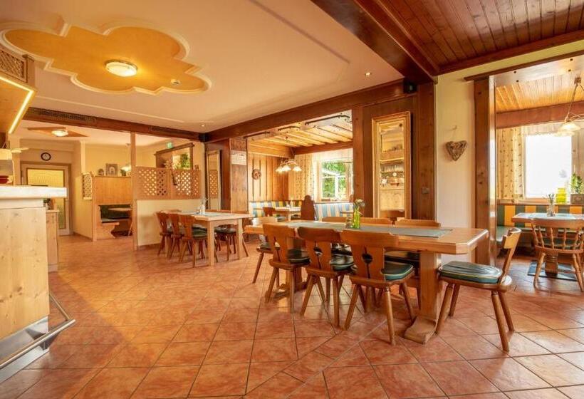 Bed and Breakfast S Wirtshaus By Alpine Genusswelten