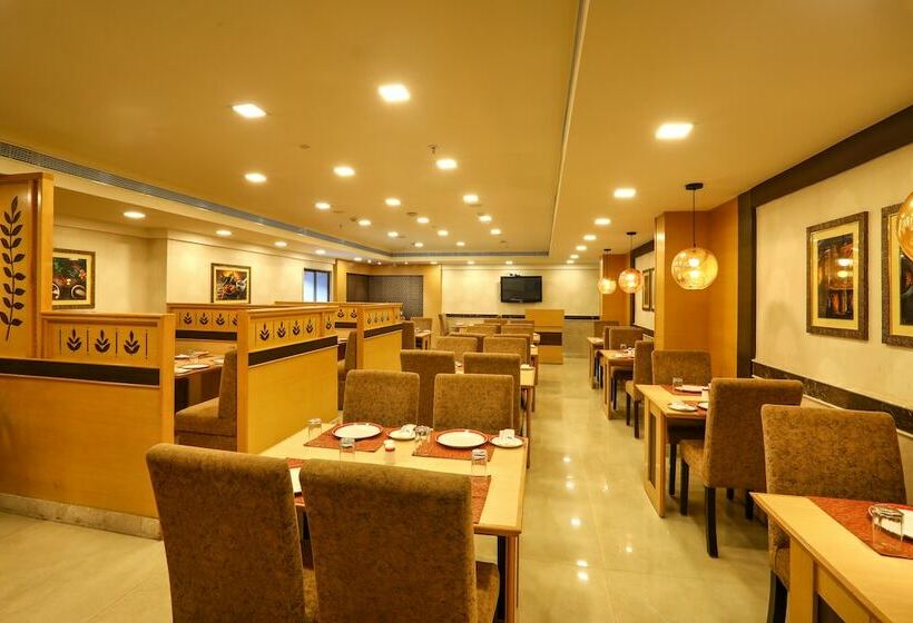 בית מלון כפרי Aadithya