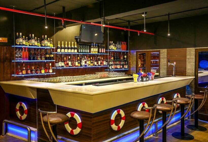 בית מלון כפרי Aadithya