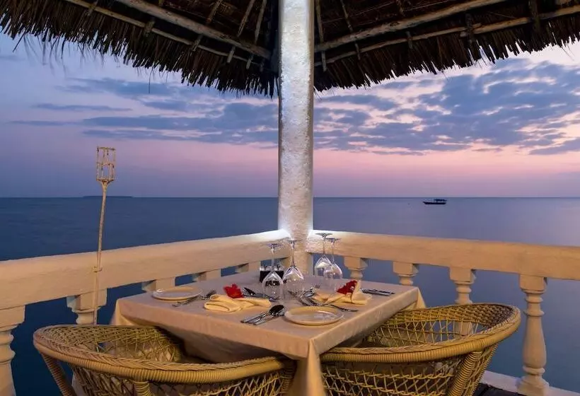 هتل Chuini Zanzibar Lodge By Newmark