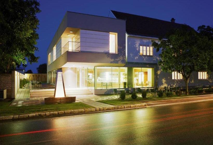 Отель & Konditorei May