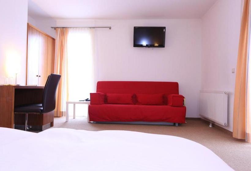 Отель & Konditorei May