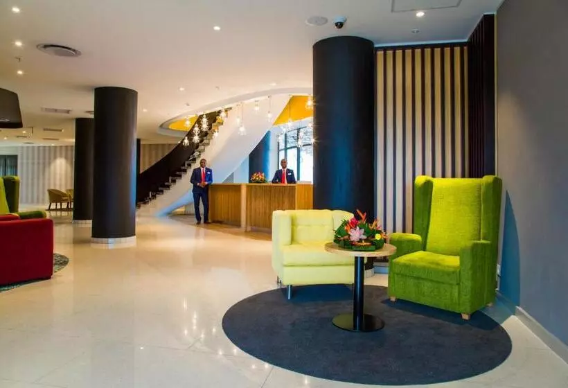 هتل Park Inn By Radisson Libreville