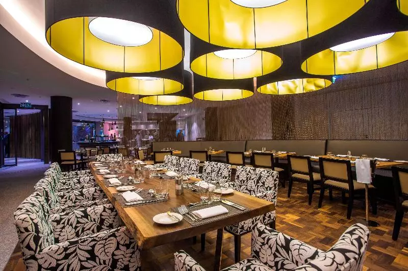 هتل Park Inn By Radisson Libreville