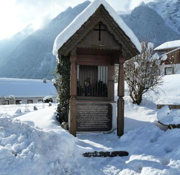 ホテル Pension Schöne Aussicht