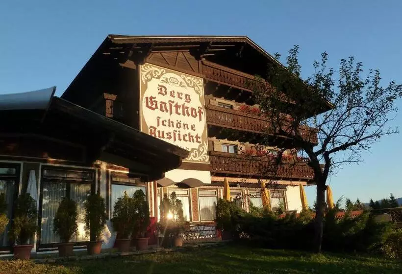 Hotelli Pension Schöne Aussicht