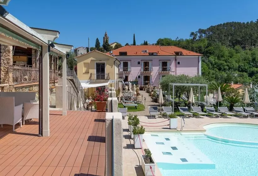 هتل Relais Il Casale