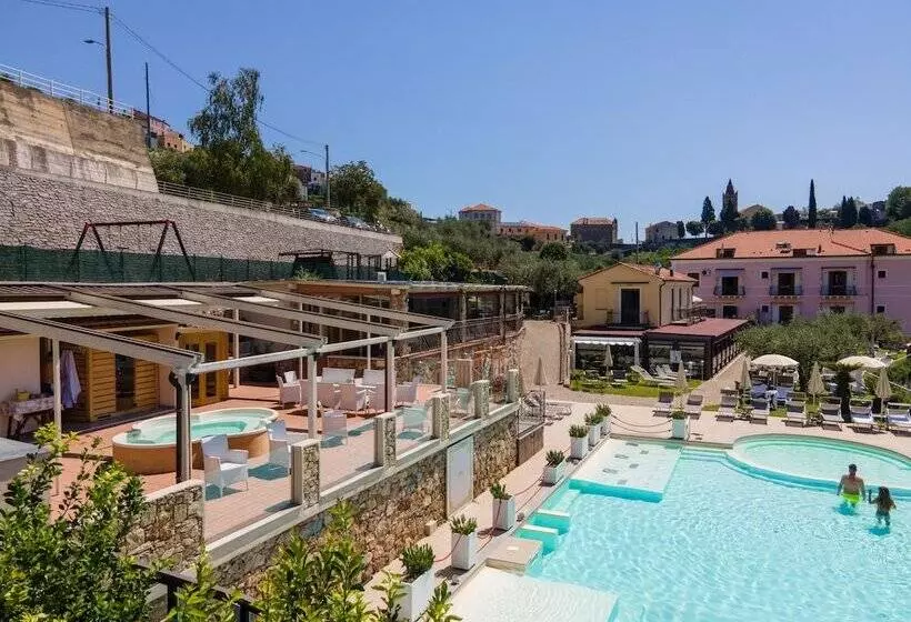 هتل Relais Il Casale