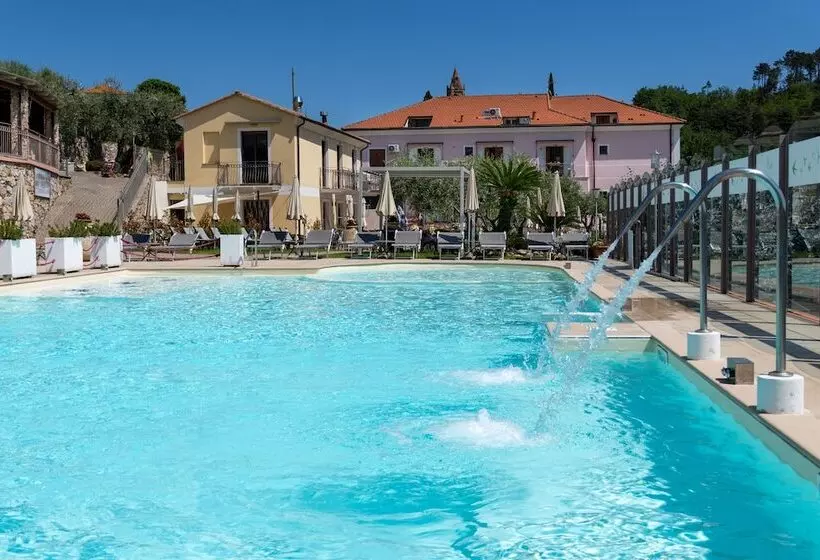 هتل Relais Il Casale