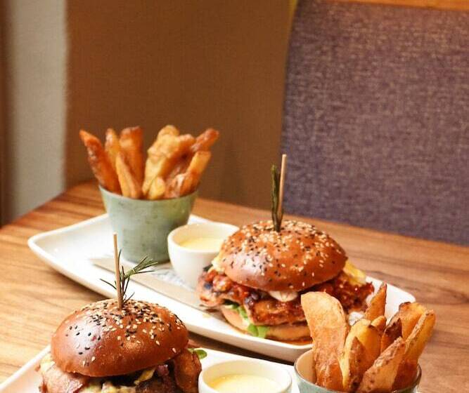 בית מלון כפרי The Jordan Suites