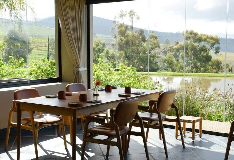 בית מלון כפרי The Jordan Suites