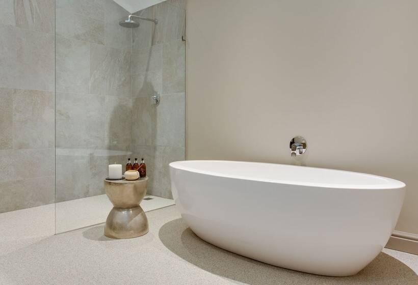 בית מלון כפרי The Jordan Suites