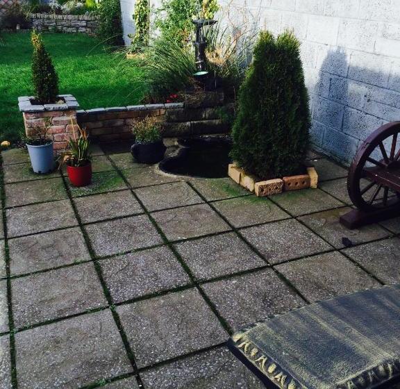 Maureen's Bed And Breakfast