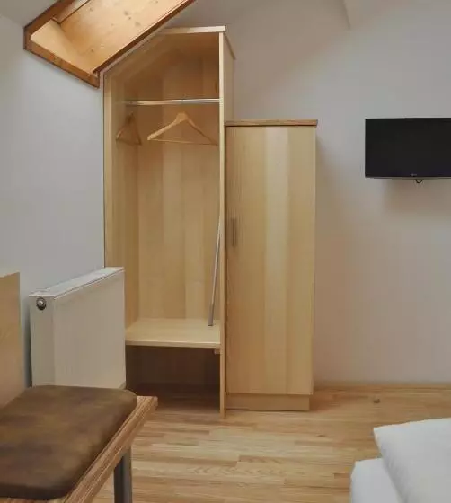 Hotelli Almtalerhof