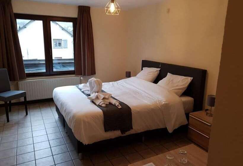 בית מלון כפרי Au Central