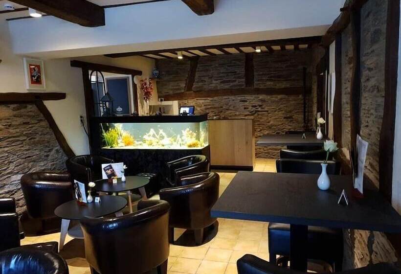 בית מלון כפרי Au Central