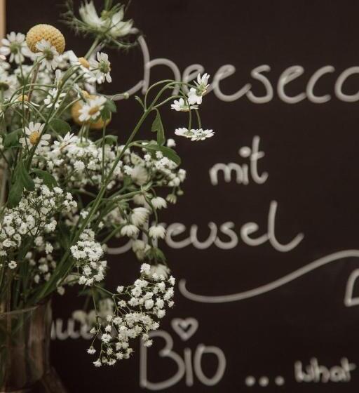 فندق Bio Landpension Monika