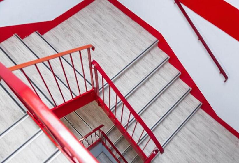 هتل Class'eco Charleroi