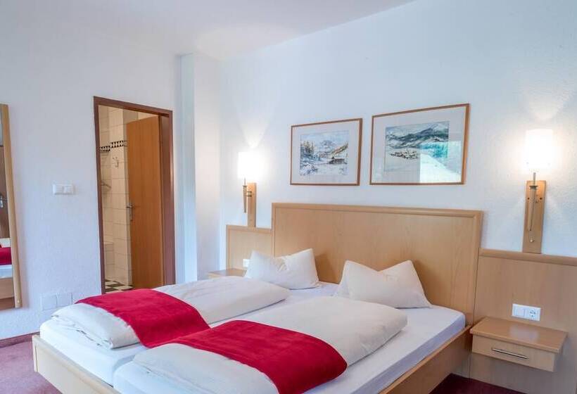 ホテル Kärntnerhof