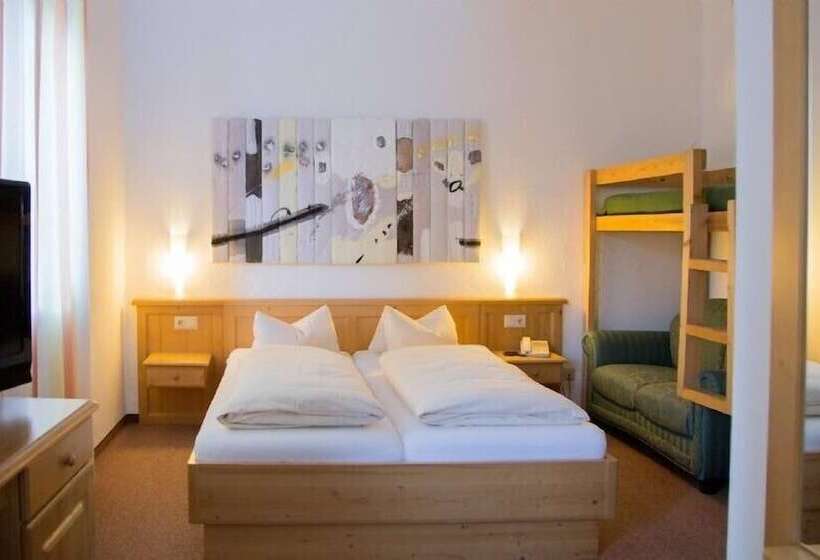 ホテル Kärntnerhof