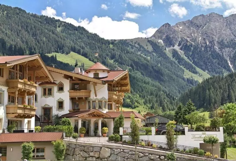هتل Landhaus Haberl