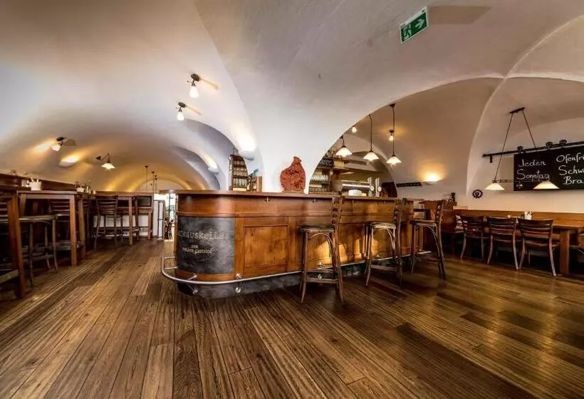 Hotelli Rathauskeller Melk