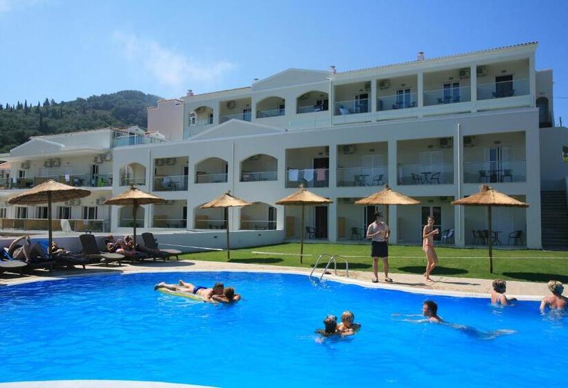 ホテル Saint George Palace