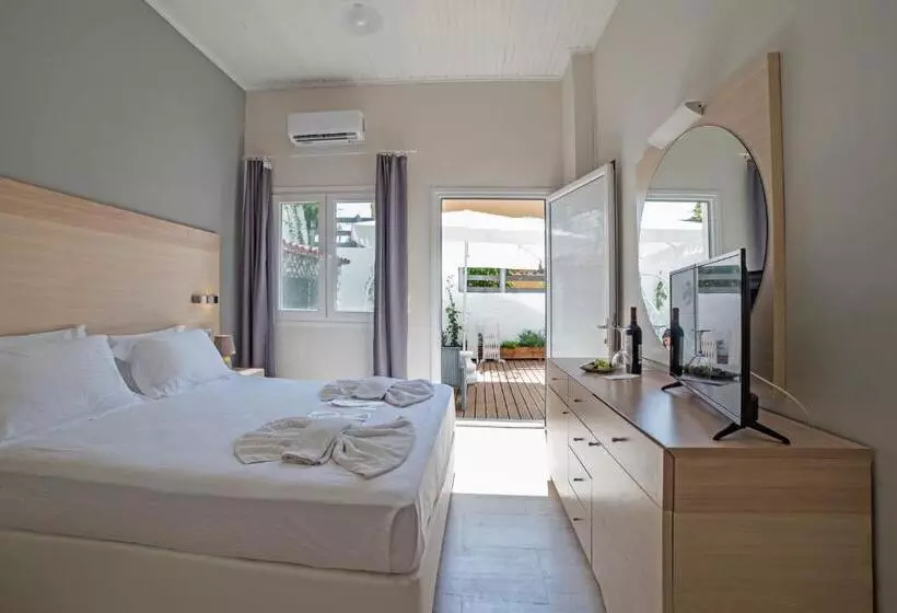 Hotelli Saint George Palace