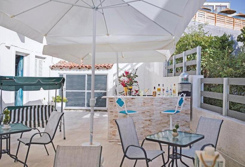 ホテル Saint George Palace