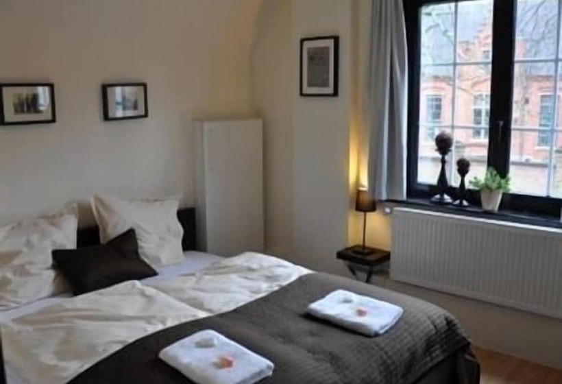 ホテル T Bagientje