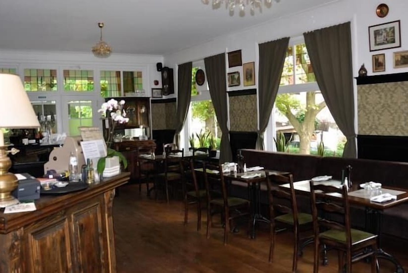 ホテル T Bagientje