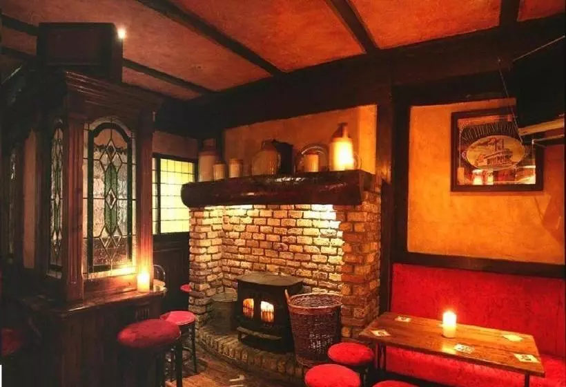 Hotelli The Western