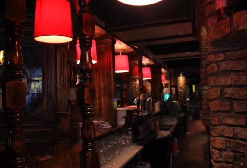 Hotelli The Western