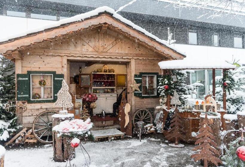 ホテル Youhey Am Wolfgangsee