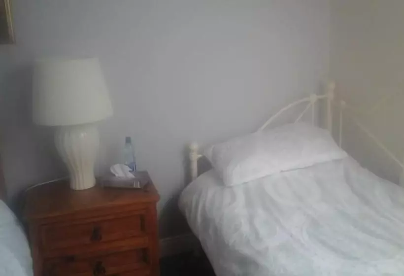 Ruth S B&b