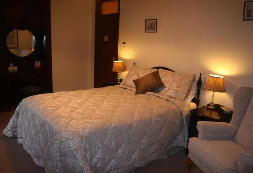 The White House B&b
