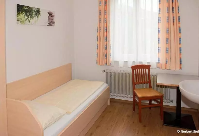 ユースホステル Jugend Und Familiengästehaus Heiligenblut