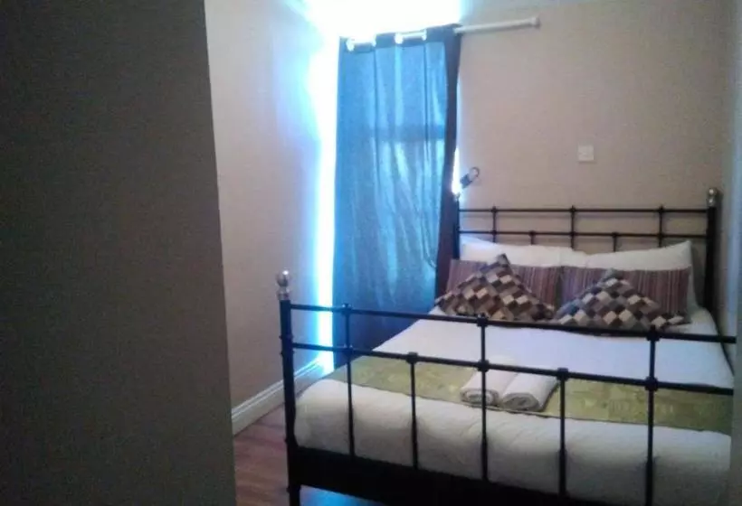 Backpackers D1 Hostel