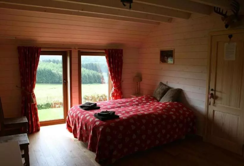 ベッドアンドブレックファースト Chambres D'hôtes Les Trappeurs Silence & Nature